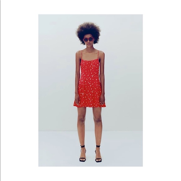 Zara Stars Spaghetti Straps Satin Red Mini Dress New Size M - Picture 3 of 11
